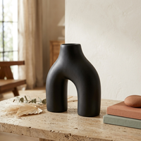 Wishbone vase