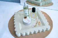 Scalloped square tray