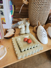 Scalloped square tray