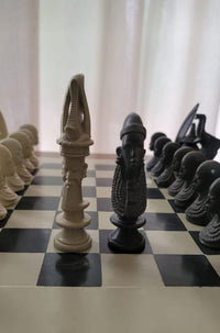 African-themed chess set - Design 1