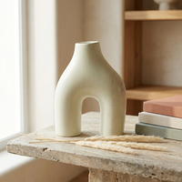 Wishbone vase